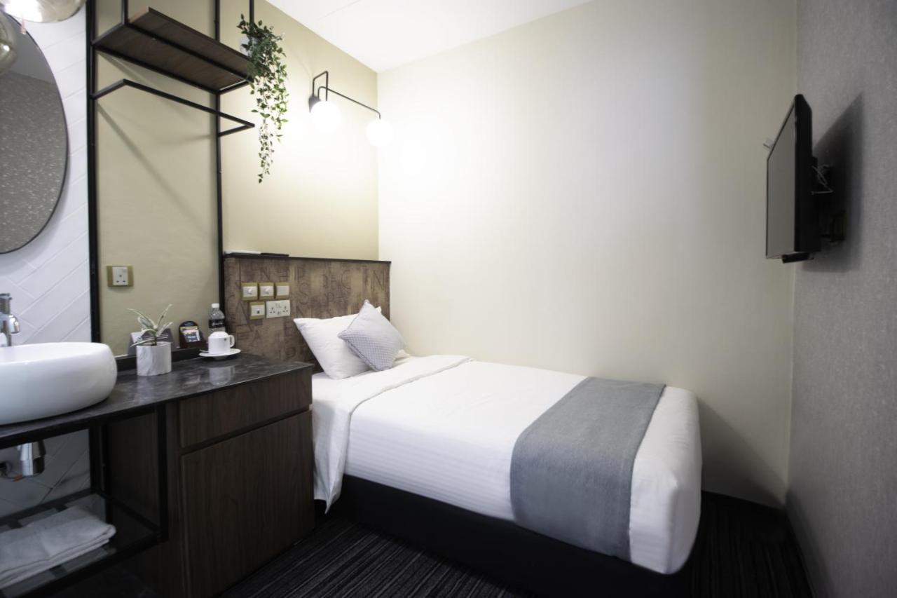 Harbour Ville Hotel - Hamilton Singapour Extérieur photo