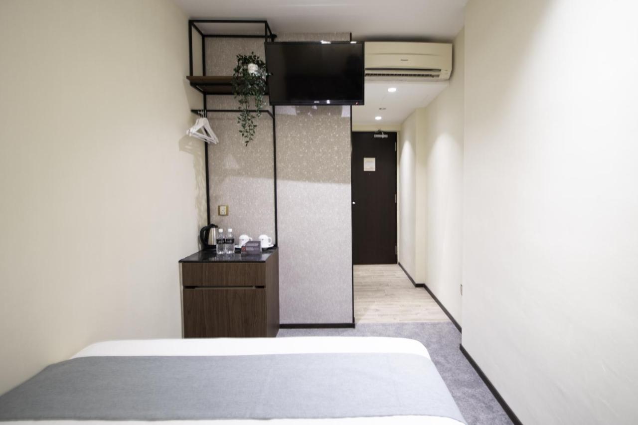 Harbour Ville Hotel - Hamilton Singapour Extérieur photo