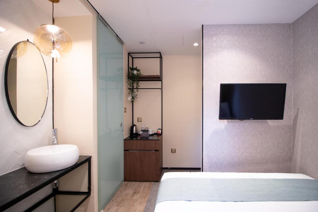 Harbour Ville Hotel - Hamilton Singapour Extérieur photo