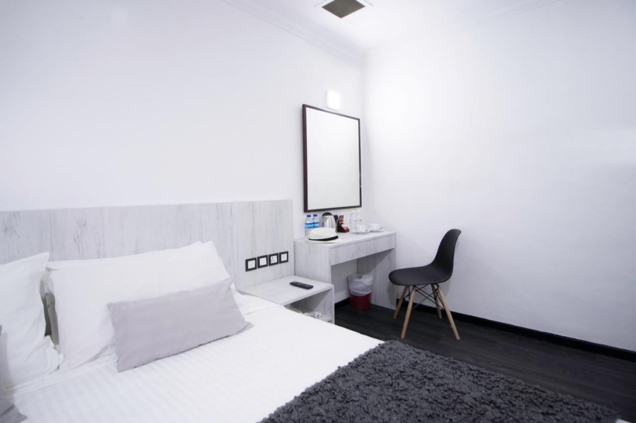 Harbour Ville Hotel - Hamilton Singapour Extérieur photo